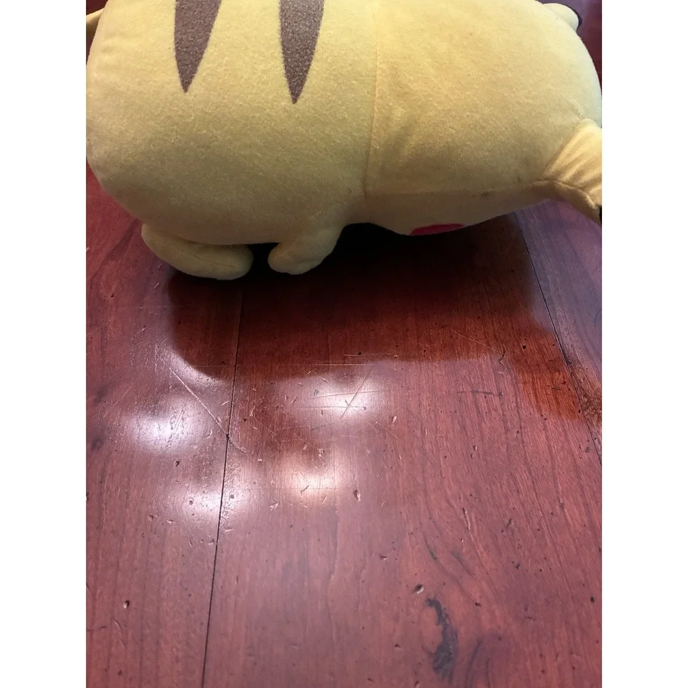 Pokémon‎ PIKACHU Plush 10